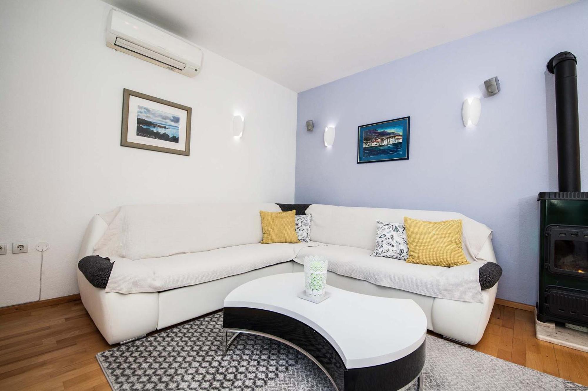 Apartment Sarena Makarska Exterior photo